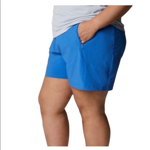 COLUMBIA WOMEN'S 1X Tidal II Short Color: Vivid Blue - Picture 3 of 7